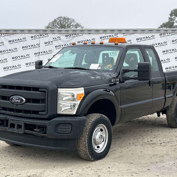 2012 FORD F350