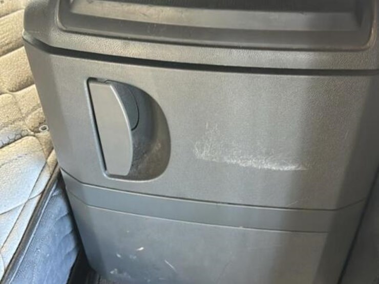 2016-international-prostar-image-30