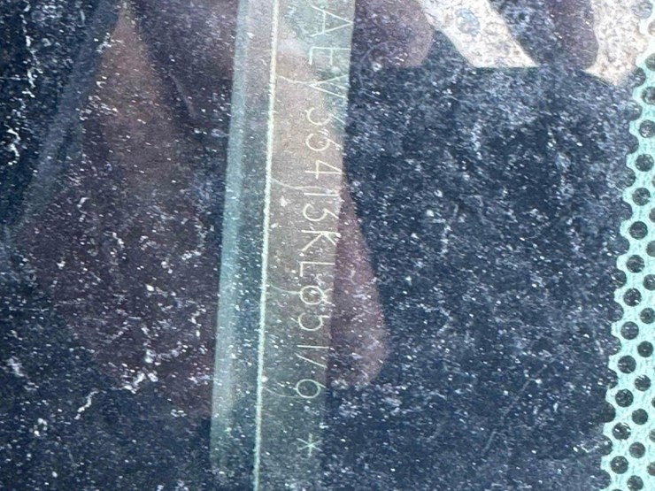 2003-bmw-3-series-325i-image-9