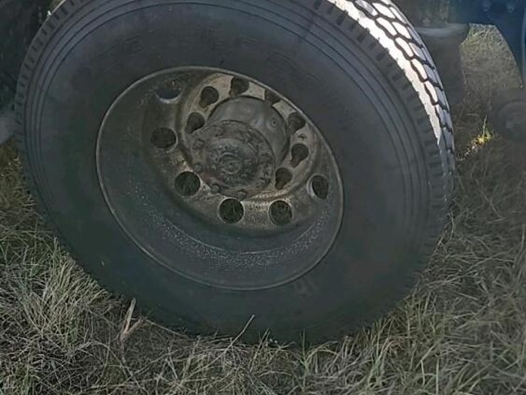 2016-international-prostar-image-13