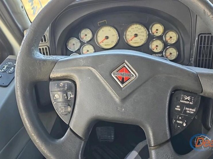 2015-international-prostar-image-27