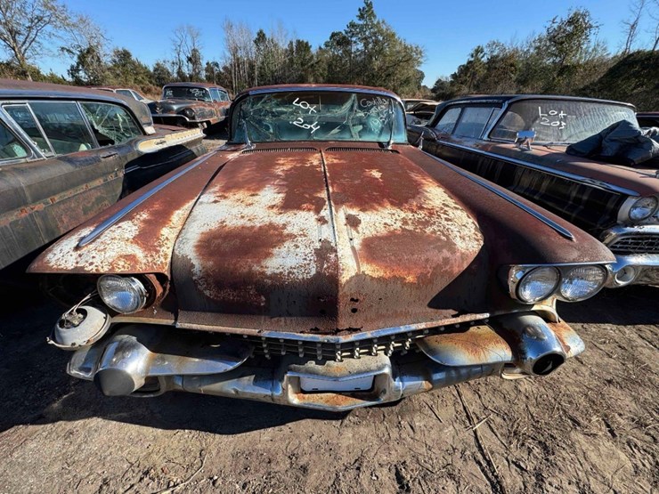 1958-cadillac-series-62-image-1