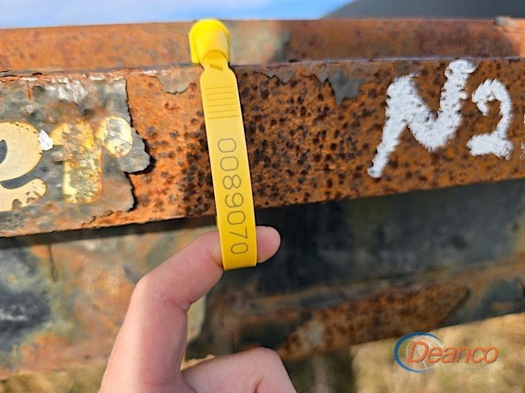 pj-trailers-48'-step-deck-trailer-(no-title---bill-of-sale-only)-image-11