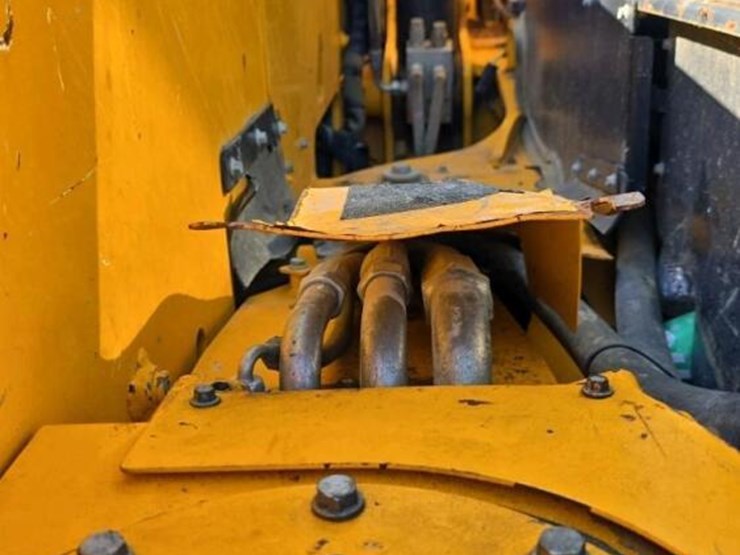 2018-jcb-505-20-image-6