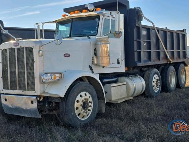peterbilt-388-image-38
