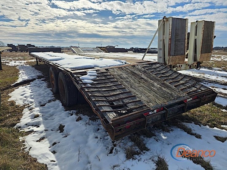 pj-trailers-48'-step-deck-trailer-(no-title---bill-of-sale-only)-image-8