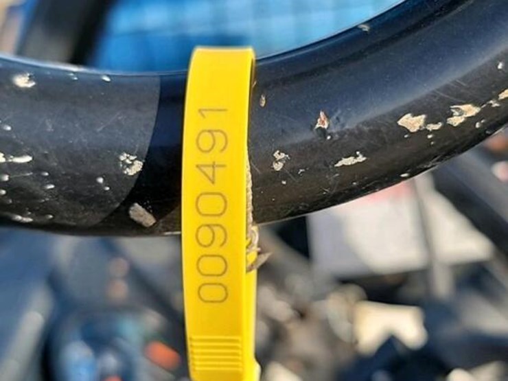 2016-genie-gth844-image-23