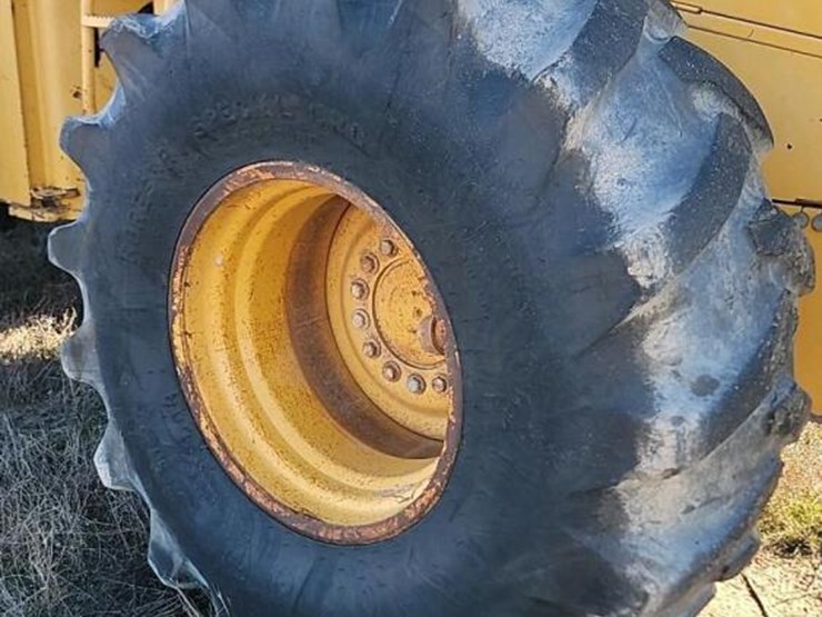 2005-deere-544j-image-14