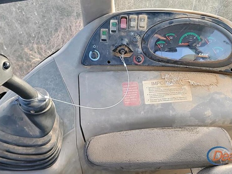 2010-case-590sm-image-25