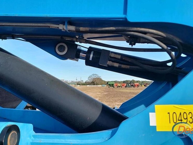 2016-genie-gth844-image-16