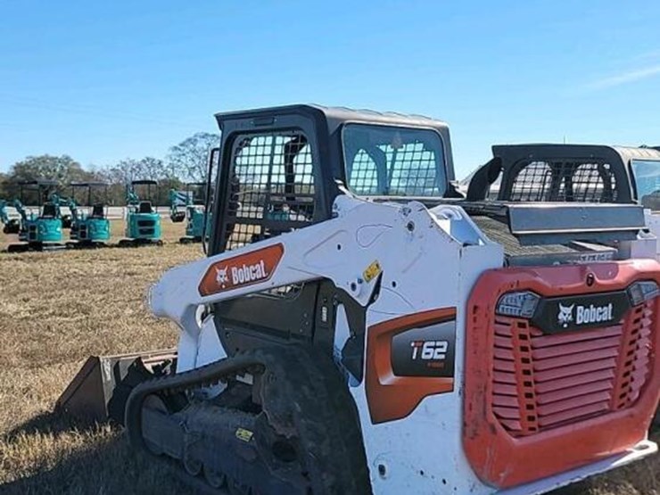 2022-bobcat-t62-image-4