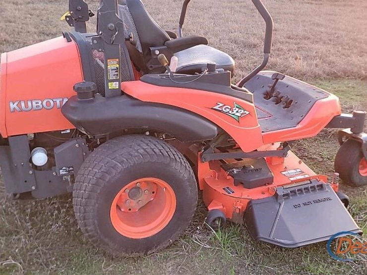 kubota-zg327-image-4