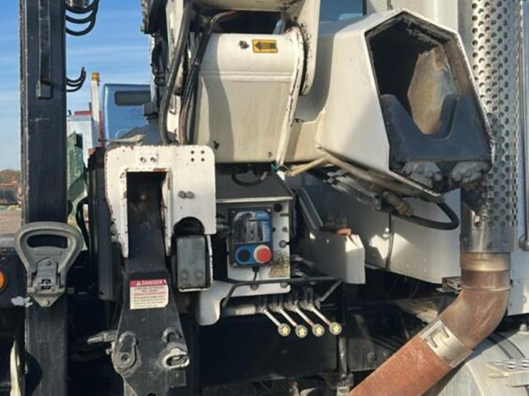 kenworth-t800-image-13