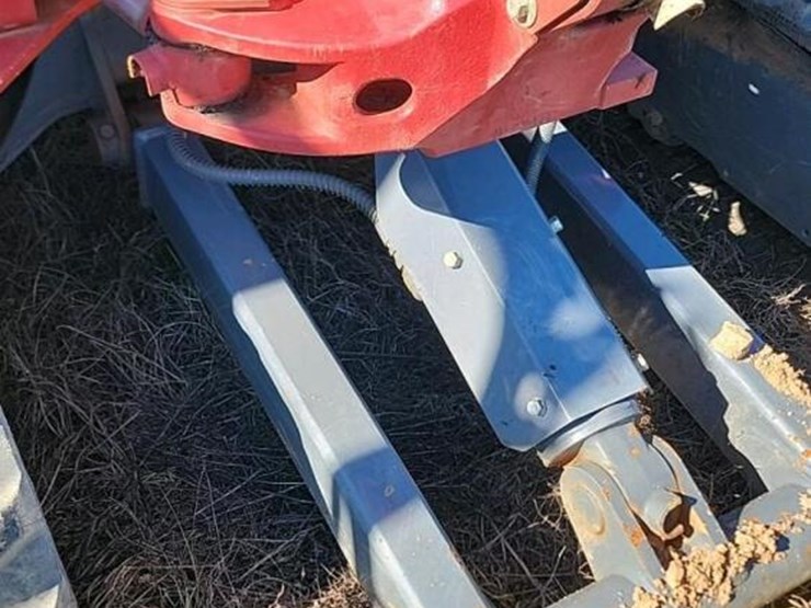 takeuchi-tb335r-image-12