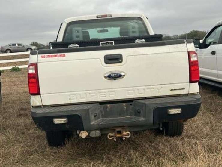 2015-ford-f250-image-3