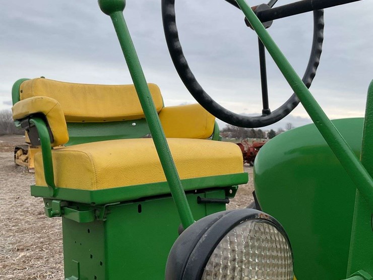 john-deere-60-image-10
