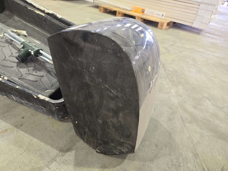 (2)-paint-roller-pads,-paint-roller-top,-paper-towel-dispenser-image-6