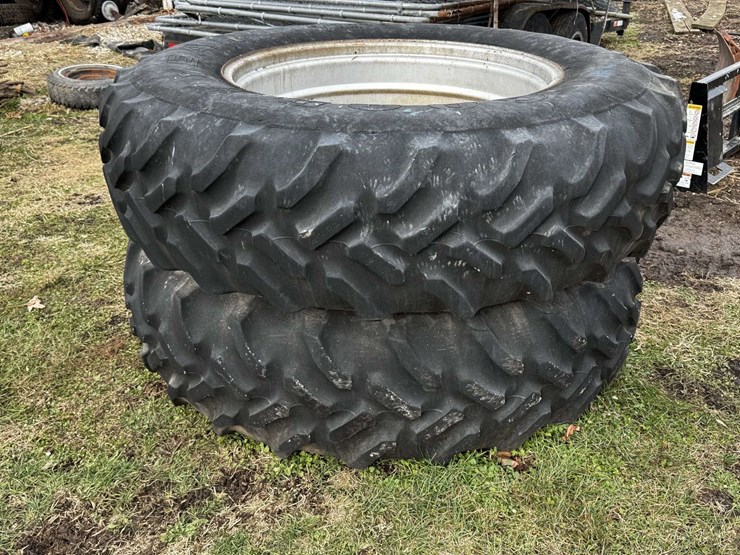 (2)---goodyear-18.4---38-tires-w/-rims-image-6
