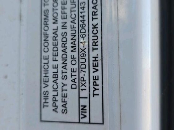 2006-peterbilt-387-image-28