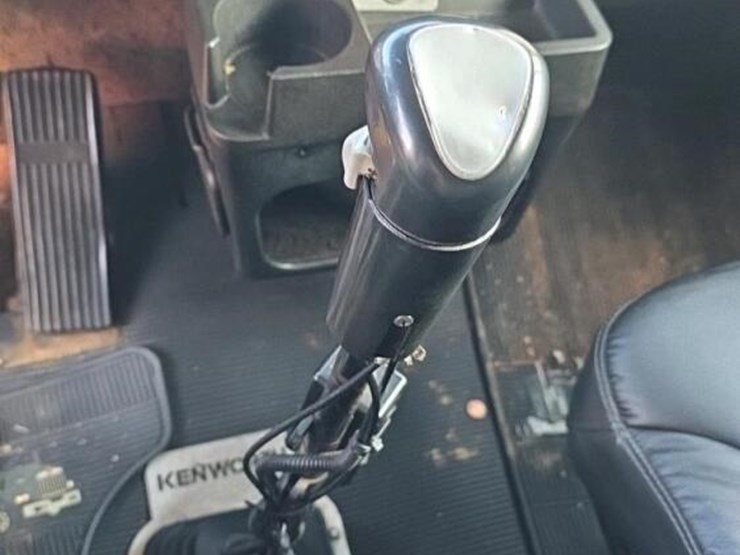 kenworth-w900-image-33