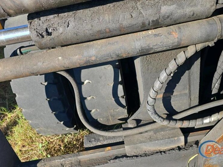 hyundai-70d-9-image-4