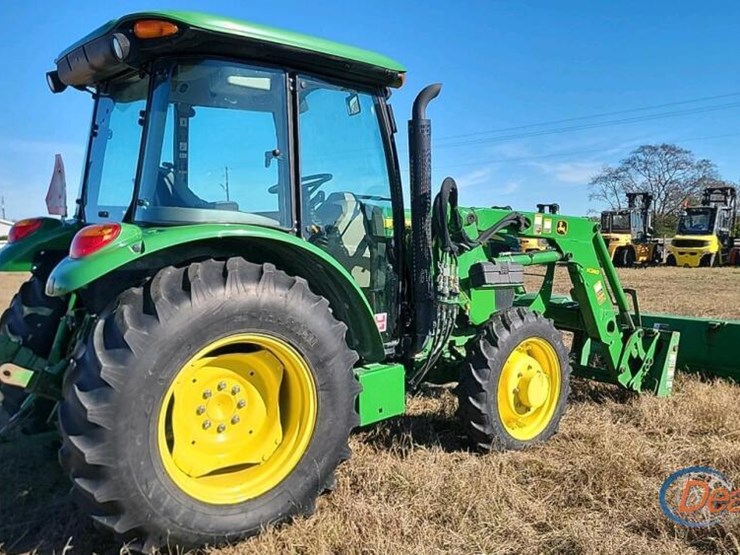 2015-john-deere-5075e-image-10