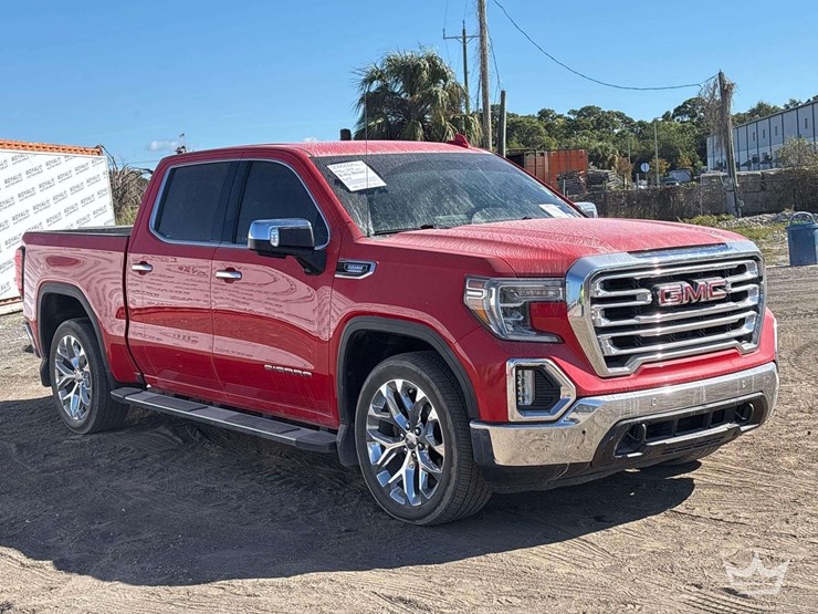 2020-gmc-sierra-1500-slt-image-2