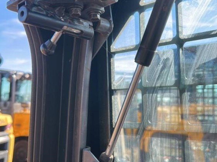 2021-kubota-svl75-2-image-16