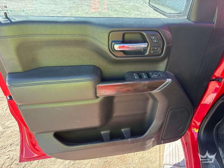 2020-gmc-sierra-1500-slt-image-16