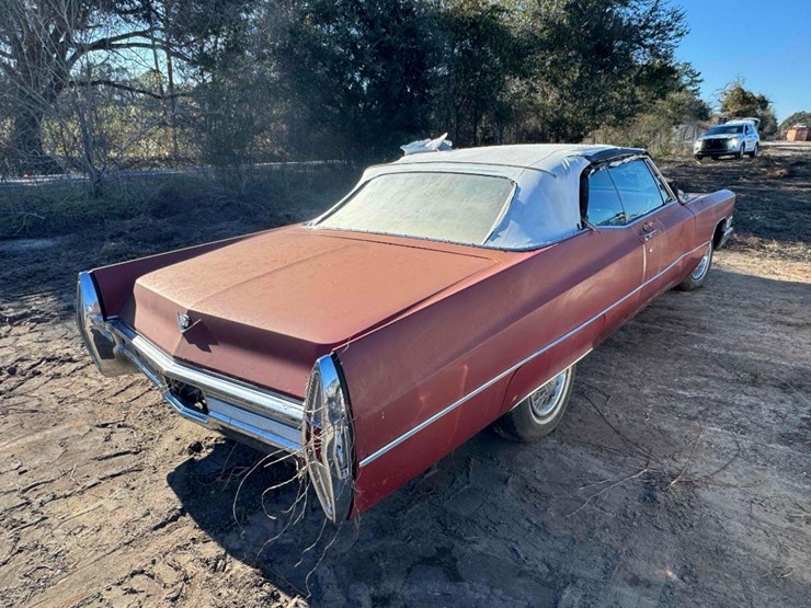 1968-cadillac-deville-image-3