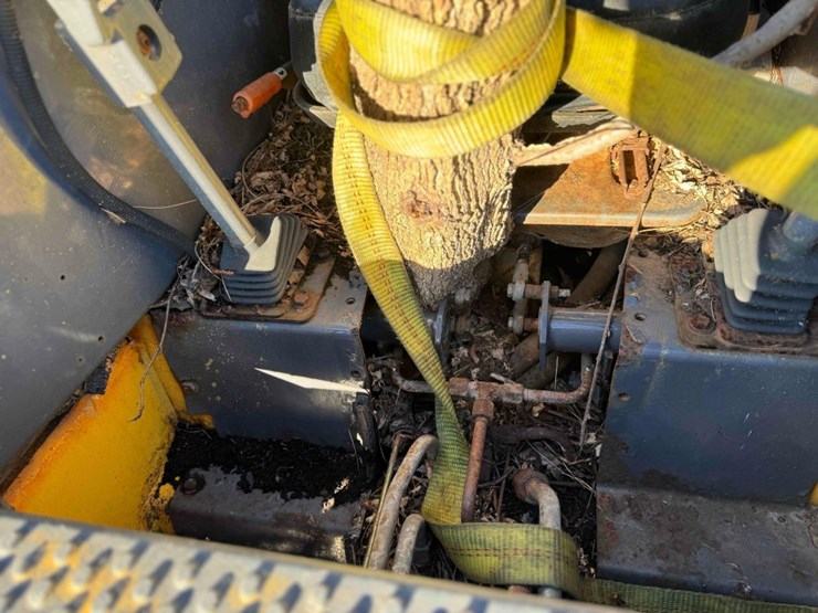 new-holland-ls190-image-6