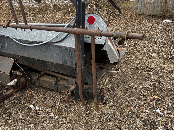 deutz-allis-6-row-corn-head-w/ac-pickup-reel-attachment-image-25