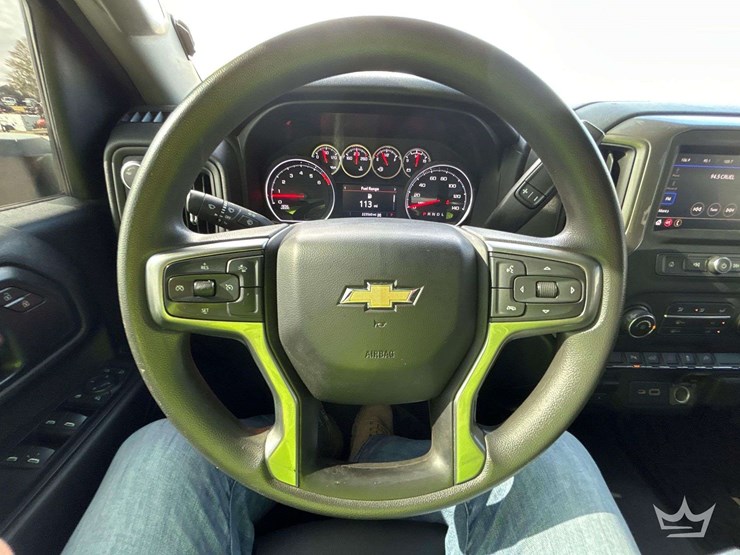 2021-chevrolet-silverado-2500-image-13