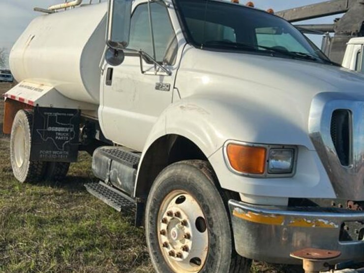 caterpillar-c7-image-1