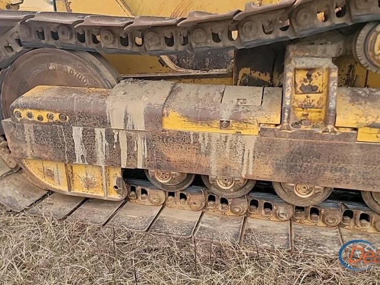 deere-700j-xlt-image-8