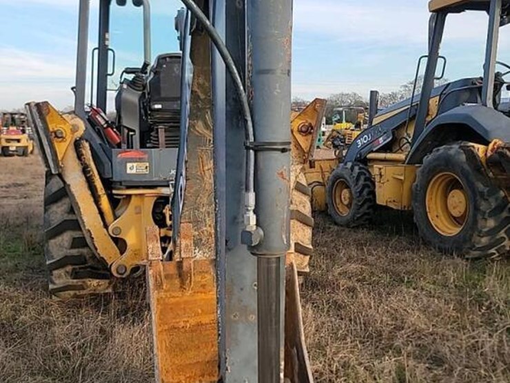 deere-310sj-image-15