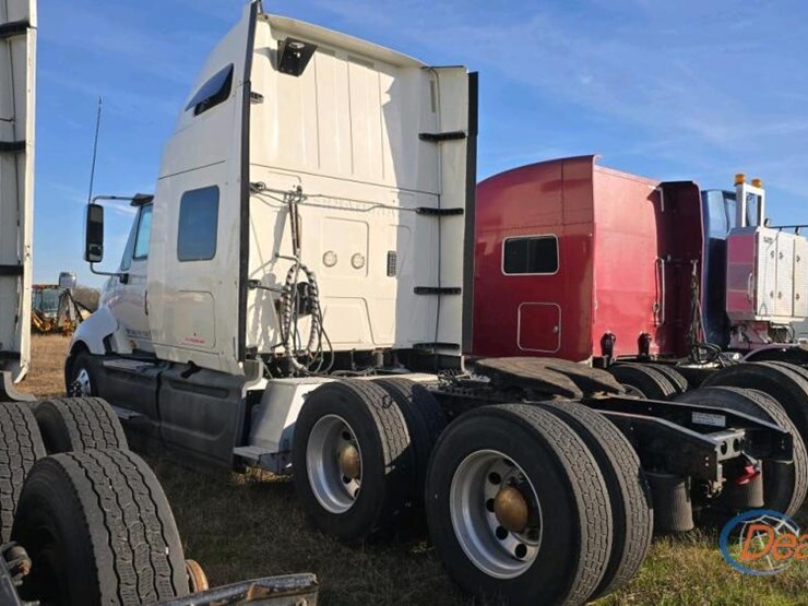 2015-international-prostar-image-16