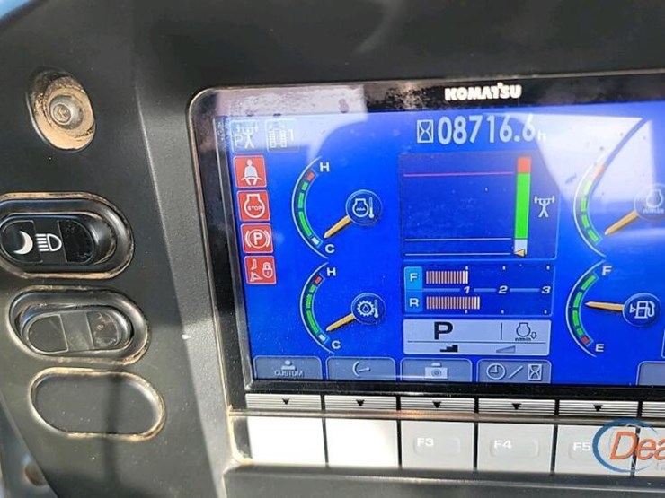 2016-komatsu-d61pxi-23-image-32