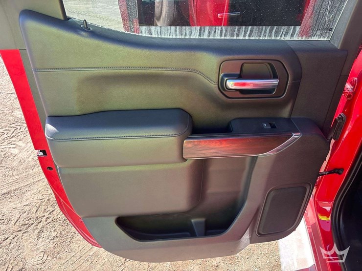 2020-gmc-sierra-1500-slt-image-24