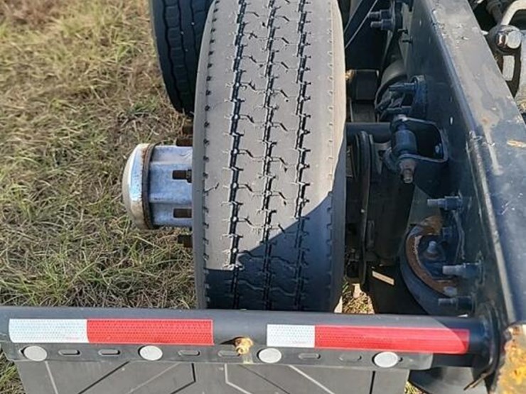 2016-international-prostar-image-13