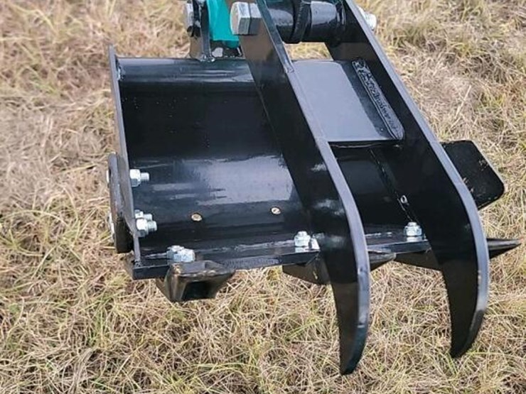 unused-2025-cfg-h15r-mini-excavator,-s/n-20250906w0011:-420cc-gas-eng.,-15"-bkt.,-4x6-tracks,-38.5"-base-image-16