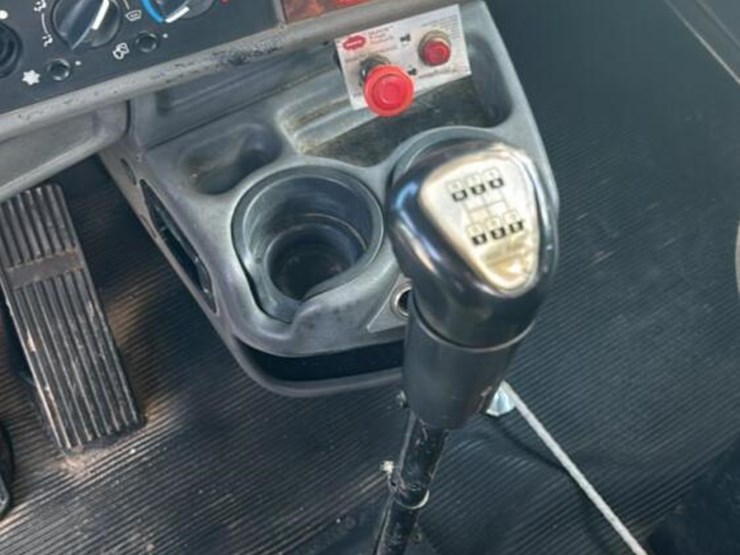 kenworth-t800-image-31