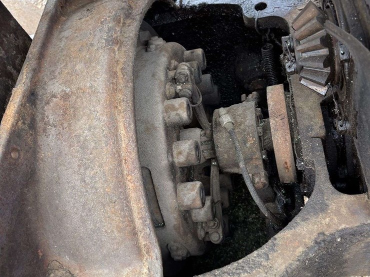 mccormick-deering-wk-40-parts-tractor-image-44