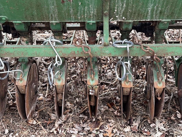 vintage-10'-grain-drill-on-rubber-image-11