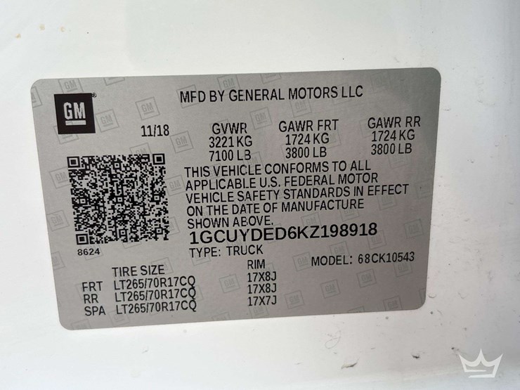 2019-chevrolet-silverado-1500-lt-4x4-crew-cab-pickup-truck-image-5