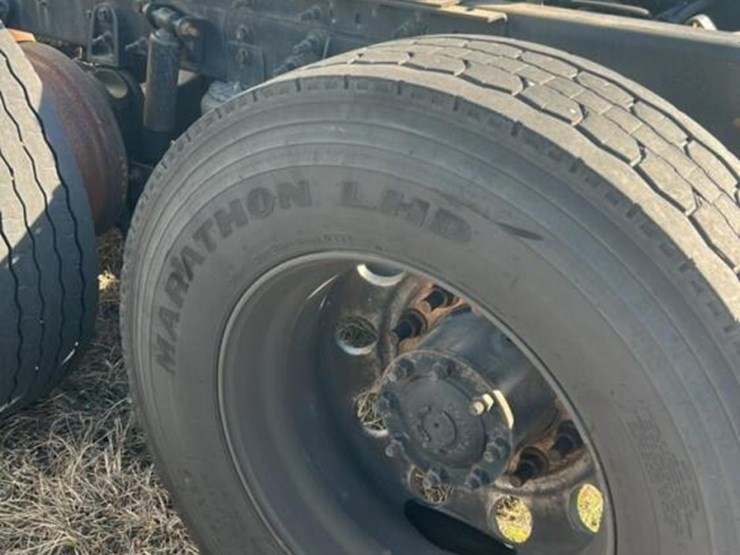 2015-international-prostar-image-14