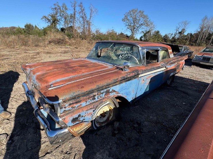1950-ford-galaxie-image-8