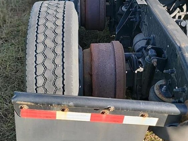 2016-international-prostar-image-11