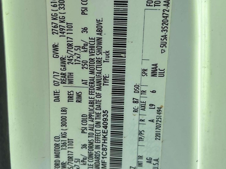 2017-ford-f150-image-5