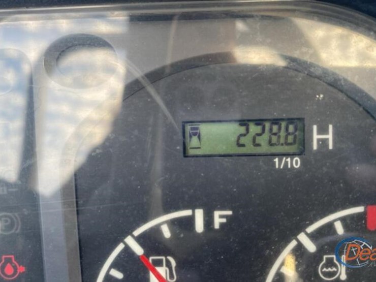 mahindra-2638-hst-image-16